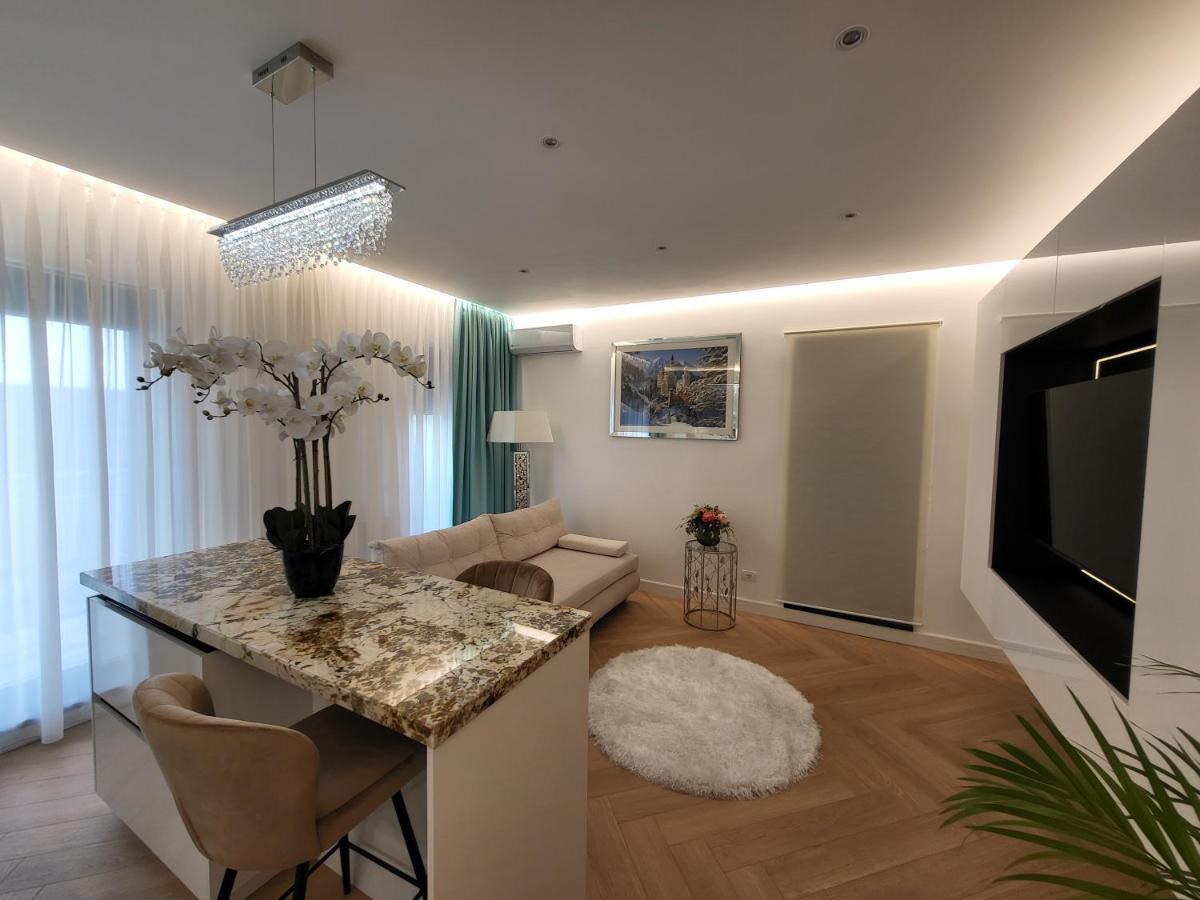 Grozavesti Luxury Apartment With 2 Rooms Bukarest Exterior foto