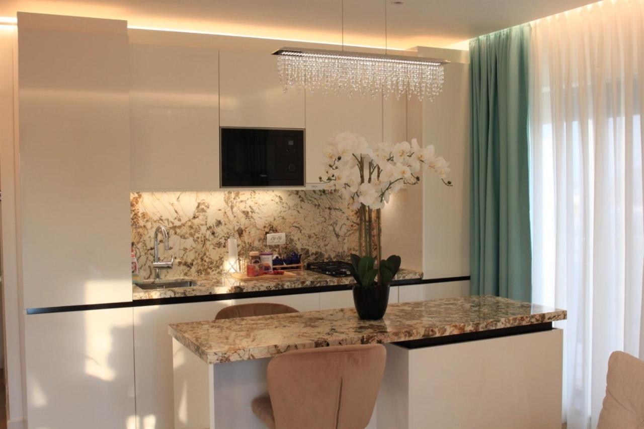 Grozavesti Luxury Apartment With 2 Rooms Bukarest Exterior foto
